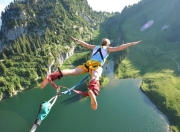 开云体育APP下载-福登存在感拉满，伊拉克对阵尼日利亚中的隐形指挥家