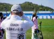 开云体育中国-射箭比赛冠军露宿求胜，击败强手夺冠