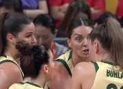 开云足球直播-包含澳大利亚运动员荣耀夺牌，赛场上再创辉煌的词条