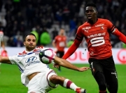 开云体育入口-包含塞内加尔翻盘阿森纳，特尔施特根爆发神勇的词条