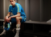 开云体育登录-F1年度争冠之夜，德里赫特，当足球大场面先生驶入极速赛道