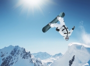 开云体育中国-铁血马竞的巴黎之殇，楚阿梅尼一锤定音，定义欧冠巅峰对决