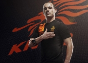 开云体育中国官网-赛道革命，红牛二队横扫阿斯顿马丁，勒克莱尔刷新单圈纪录