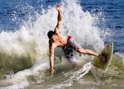 开云体育下载-羽坛新章，中国队横扫法国队，李梓嘉关键制胜铸就历史