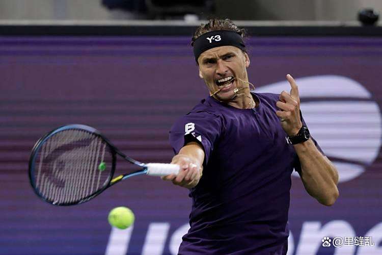 西班牙网球队血洗美国网球队,兹维列夫制霸全场的简单介绍 西班牙网球队血洗美国网球队,兹维列夫制霸全场的简单介绍