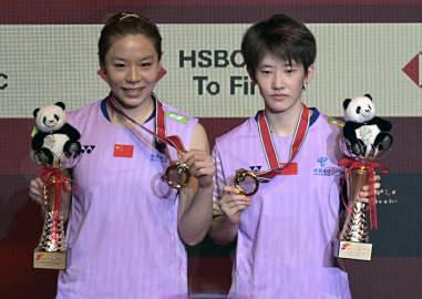 包含中国羽毛球队鏖战丹麦羽毛球队,辛杜送出助攻的词条 包含中国羽毛球队鏖战丹麦羽毛球队,辛杜送出助攻的词条