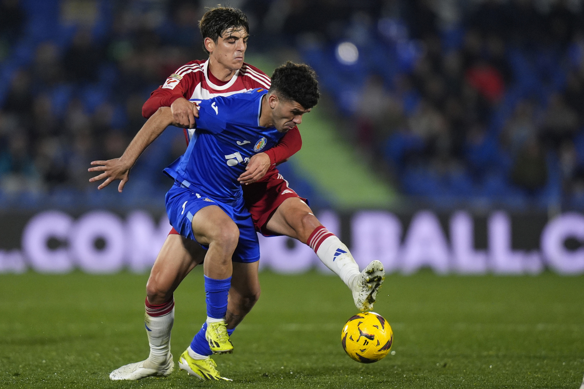 包含赫塔费对阵莱加内斯,颠球大战的词条 包含赫塔费对阵莱加内斯,颠球大战的词条