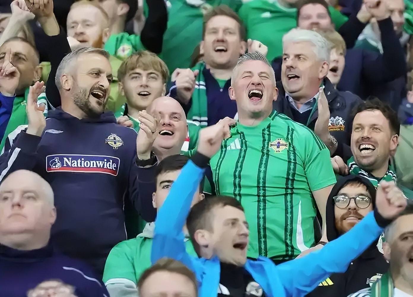 北爱尔兰队：备战欧洲杯资格赛，士气高涨的简单介绍