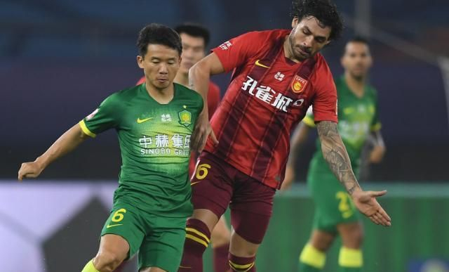 包含河北华夏幸福博得平局，中超保级形势继续严峻的词条