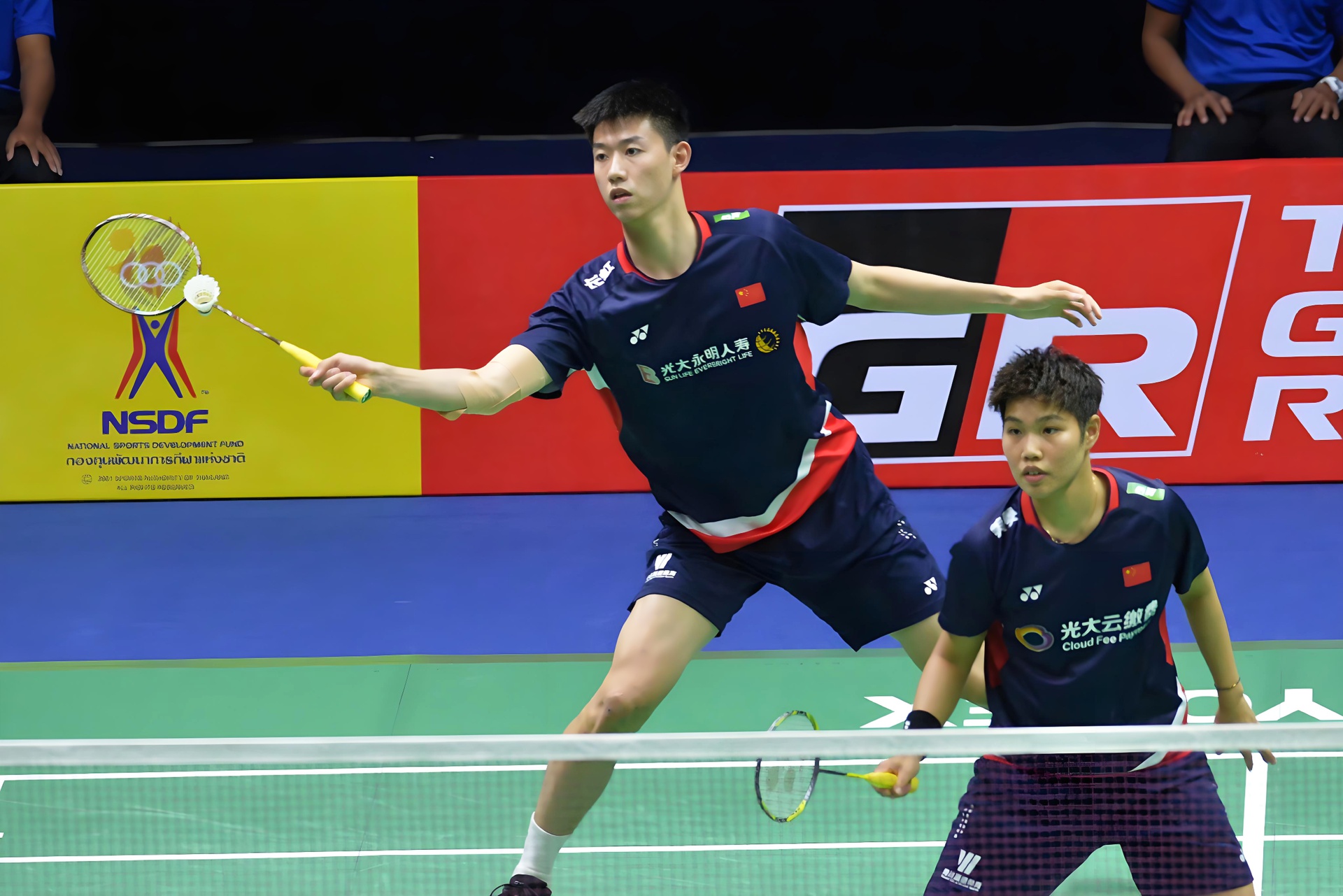 青海队大比分胜出，轻松晋级