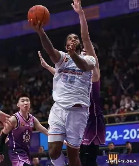 山东男篮客场力克福建队,取得四连胜 山东男篮客场力克福建队,取得四连胜