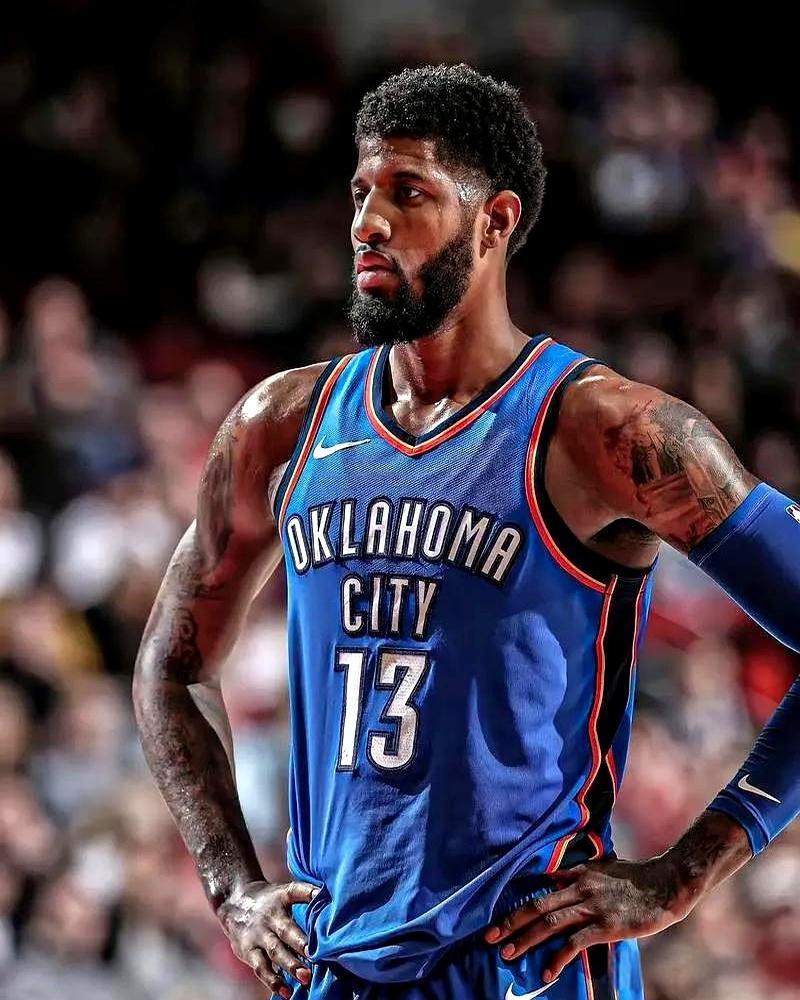 包含国王逆转福建队，乔治状态火热的词条