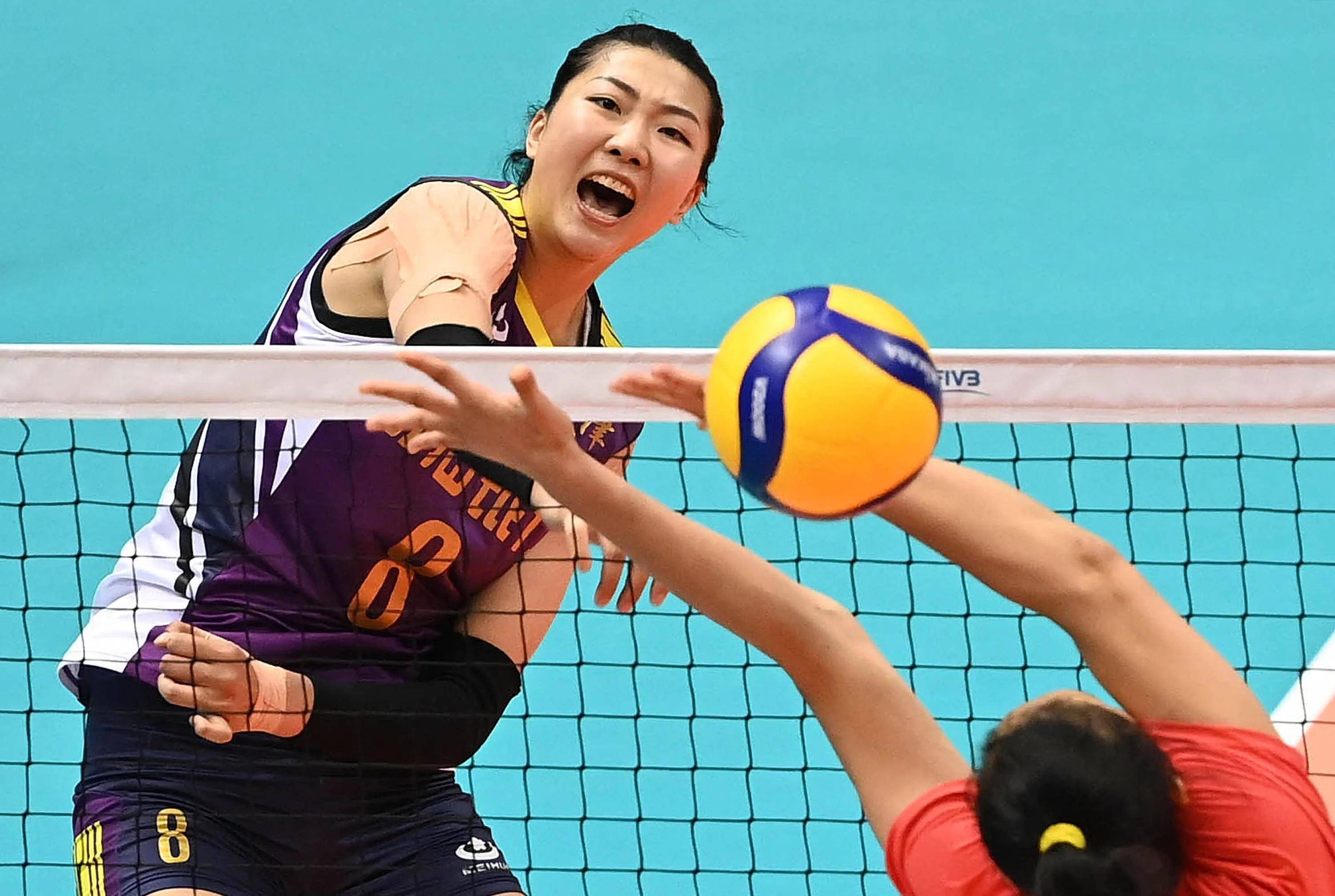 全队备战瞄准冠军,一往直前的简单介绍 全队备战瞄准冠军,一往直前的简单介绍