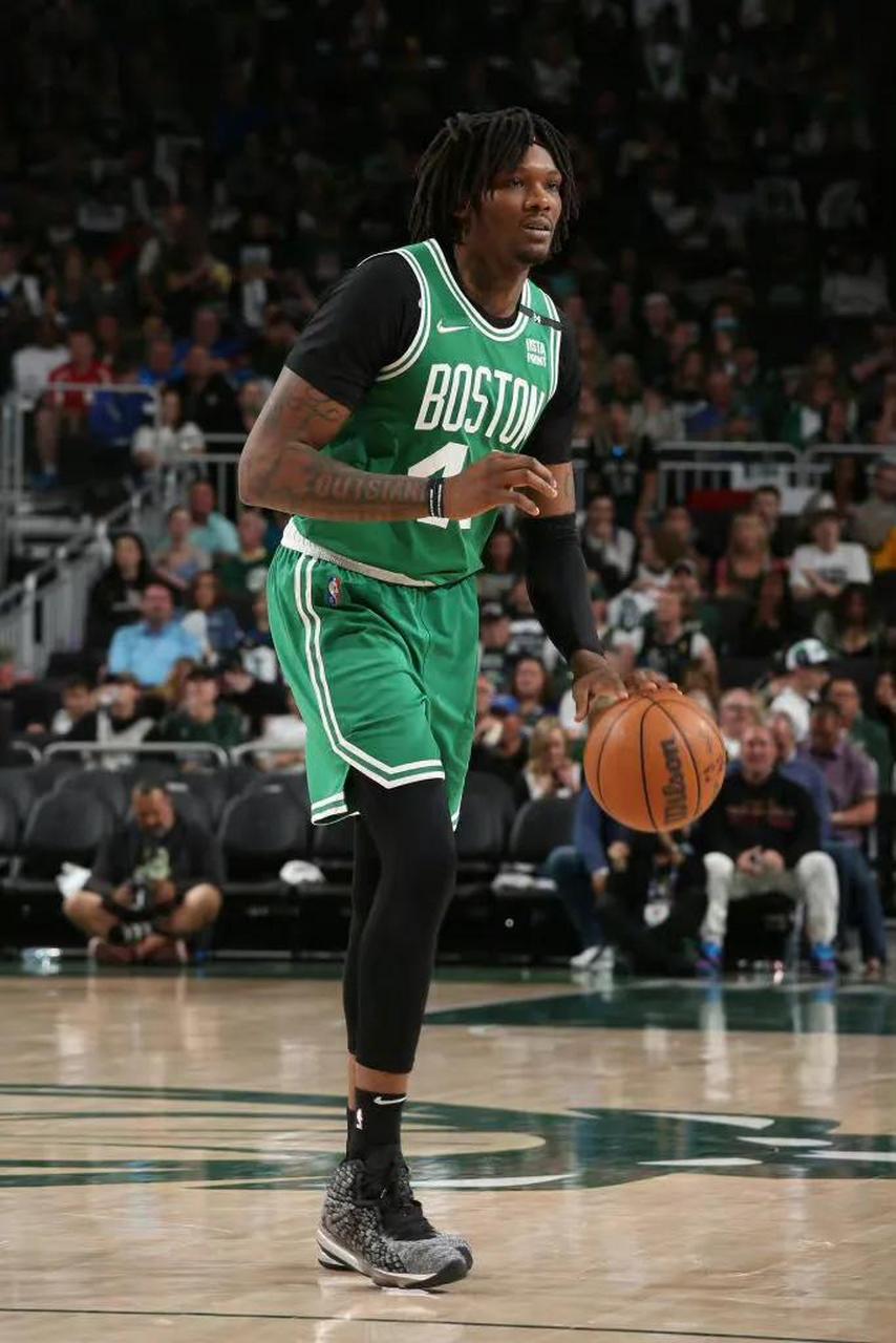 阿根廷男篮强势凯尔特人B队，克莱爆发神勇的简单介绍