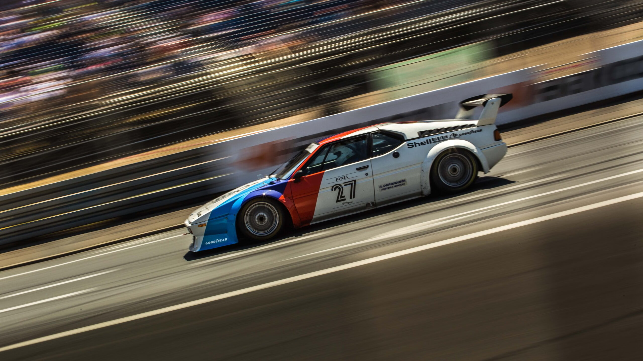 极速与弧光，F1新赛季揭幕战之夜，库里如何惊艳四座